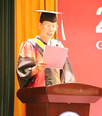 说明: C:\Users\Administrator\Desktop\毕业典礼学生拍\毕业典礼\IMG_9213.JPG